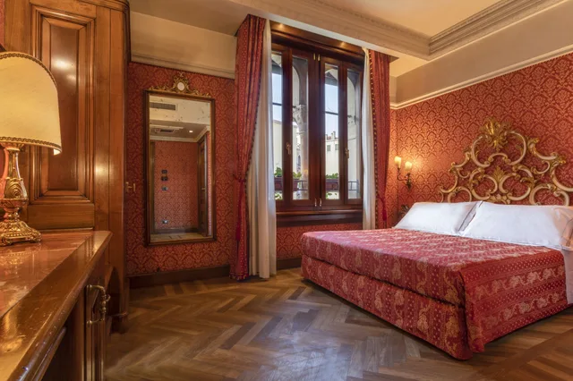 غرفة سوبيريور بسريرين منفصلين بإطلالة على القناة، La Palazzina Veneziana 3/5