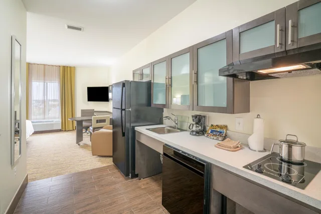 غرفة بسرير كينج لذوي الإعاقة، Candlewood Suites Nashville - Franklin 9/9