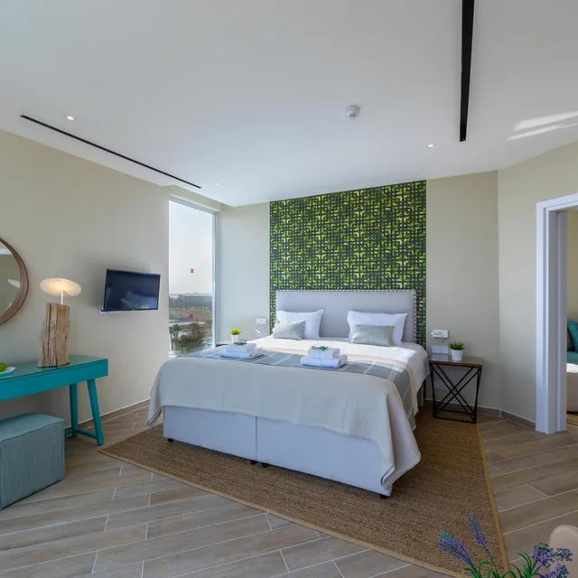 جناح رئاسي بانورامي بإطلالة على البحر، Leonardo Plaza Cypria Maris Beach Hotel And Spa - Adults Only 1/6