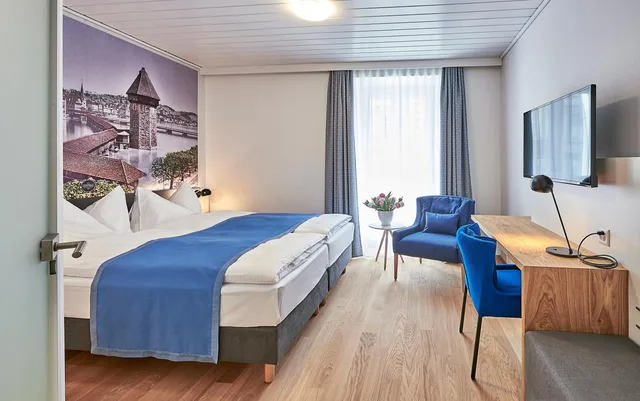 غرفة مريحة بسرير كينج، Hotel Central Luzern 1/1