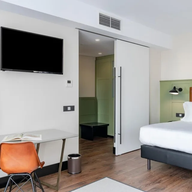 Junior Suite, King Bed, Guggenheim View، Vincci Consulado De Bilbao 3/5