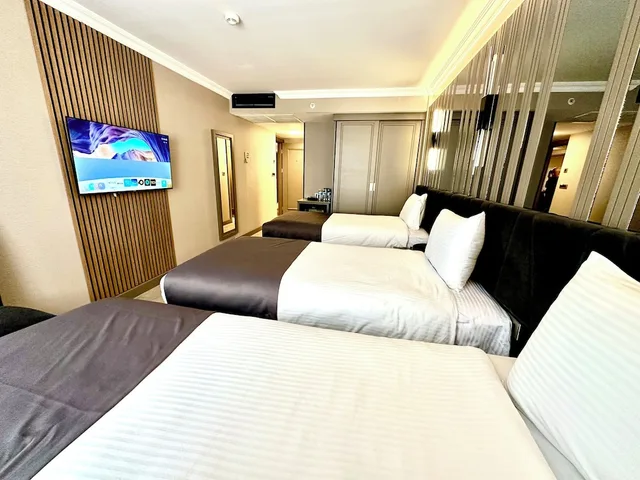 غرفة قياسية ثلاثية بثلاثة أسرّة، Aven Hotel 2/10