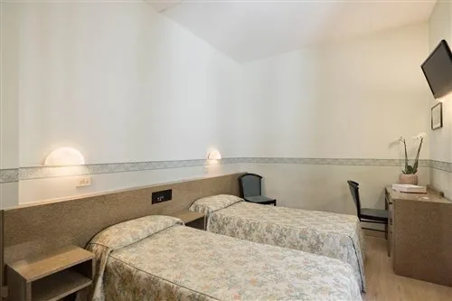 غرفة بسرير مزدوج، Hotel Garibaldi 1/1