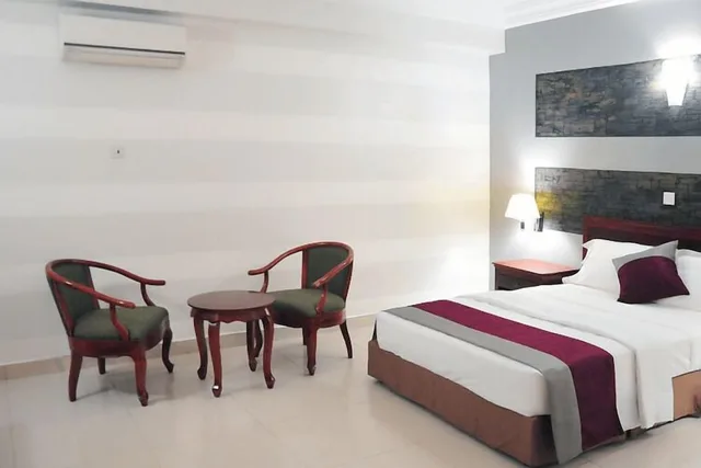 غرفة ديلوكس بسرير كوين، Tomreik Hotel 5/7