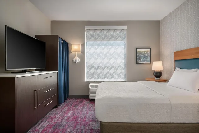 جناح بسرير كوين، HOME2 SUITES BY HILTON MIDDLETOWN 1/5