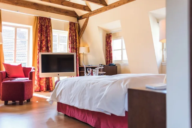 جناح استوديو فاخر بسرير كينج بحوض جاكوزي، Romantik Hotel Reichshof 10/10