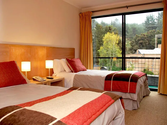 غرفة سوبيريور بسريرين منفصلين بإطلالة على الحديقة، Hotel Bosque de Renaca 2/4