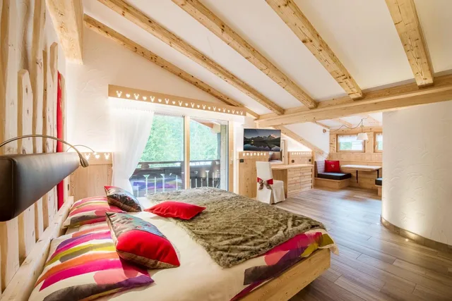 جناح بشرفة، HOTEL CHALET PINETA 4/7