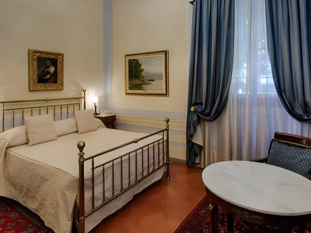 فيلا ديلوكس بسرير كوين، Villa Olmi Firenze 1/2