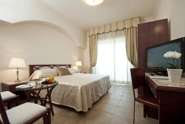 غرفة كلاسيكية بسرير مزدوج أو سريرين منفصلين، Grand Hotel Gallia 2/6