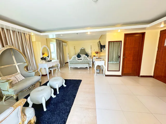 جناح بسرير كينج بإطلالة على البحر، Golden Phoenix Hotel Boracay 1/1