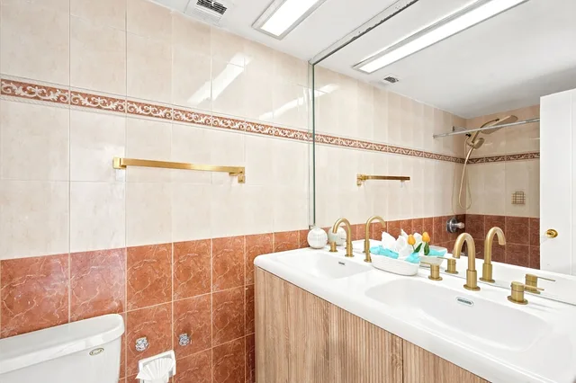 جناح استوديو حصري بسرير كوين وسرير مزدوج، Girasole Apartments 9/10