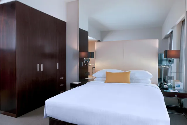 استوديو بسرير كينج وسرير كوين بمطبخ صغير، Centro Capital Centre By Rotana 2/8