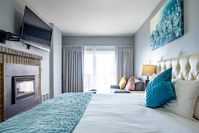 Suite, King Bed, Ocean Front, Sofa, Kitchen، Inn at the Prom 2/8