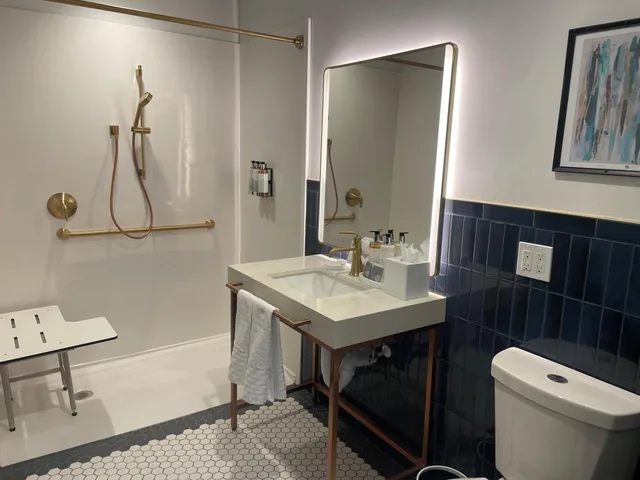 غرفة بسريرين كوين لذوي الإعاقة، Aiden by Best Western Kansas City Downtown 4/4