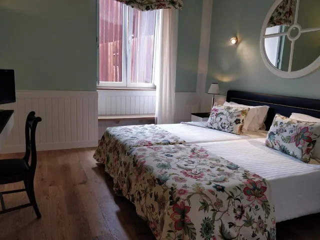 غرفة كلاسيكية ثلاثية، GRANDE HOTEL DO PORTO 1/3