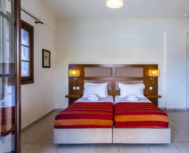غرفة عائلية بإطلالة على الحديقة بغرفتي نوم، Skopelos Holidays Hotel 1/10