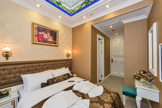 Superior, Double Bed, Alpek Hotel 2/7