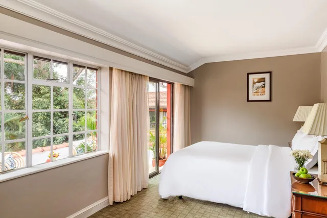 Fairmont, Queen Bed، Fairmont The Norfolk 2/5