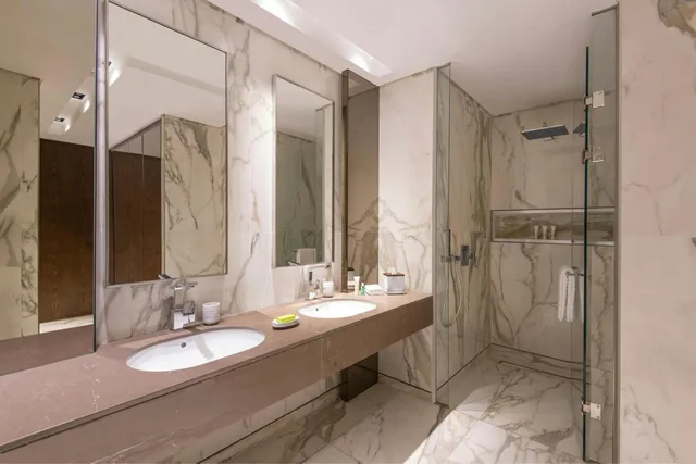 1 Bedroom, Premium, Suite, Apartment, King Bed, Partial Sea View، Agora, Doha, Autograph Collection 3/6