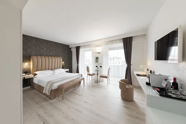 جناح جونيور بسرير كوين، Hotel Montecatini Palace Formerly Imperial Garden Hotel 3/6