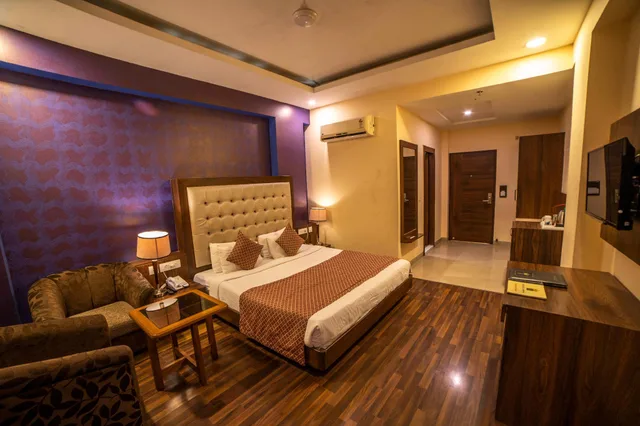Comfort, Hotel Jsr Continental 1/1