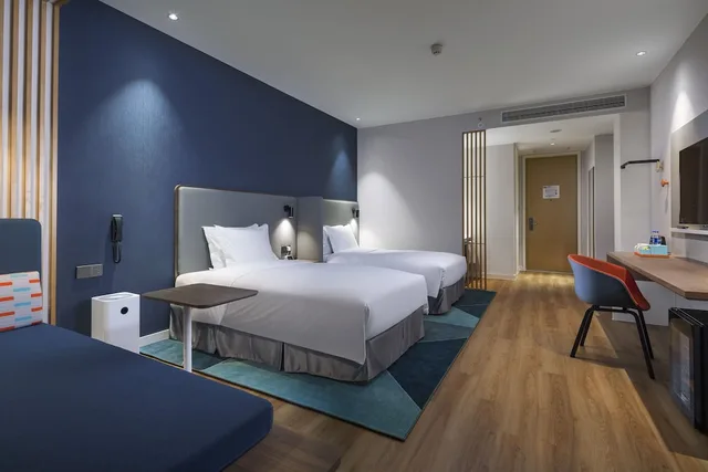 غرفة قياسية بسرير فردي، Holiday Inn Express Shanghai Kangqiao 3/9