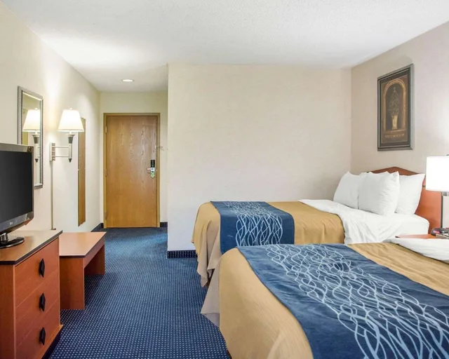 غرفة بسريرين مزدوجين، Comfort Inn Piketon near Fairgrounds 3/5
