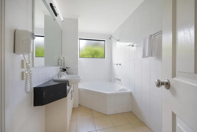 فيلا مع أريكة بجاكوزي، Sea Foam Villas 9/10