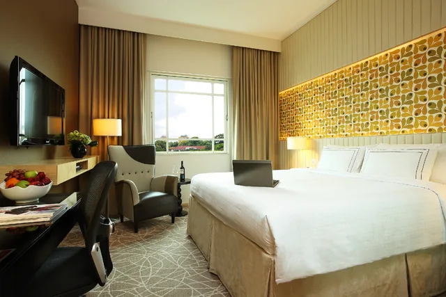 Superior, Triple, Rendezvous Hotel Singapore by Far East Hospitality 1/1