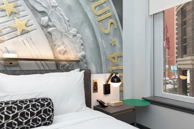 Standard, Single Bed, Hotel Indigo St. Louis - Downtown 1/2