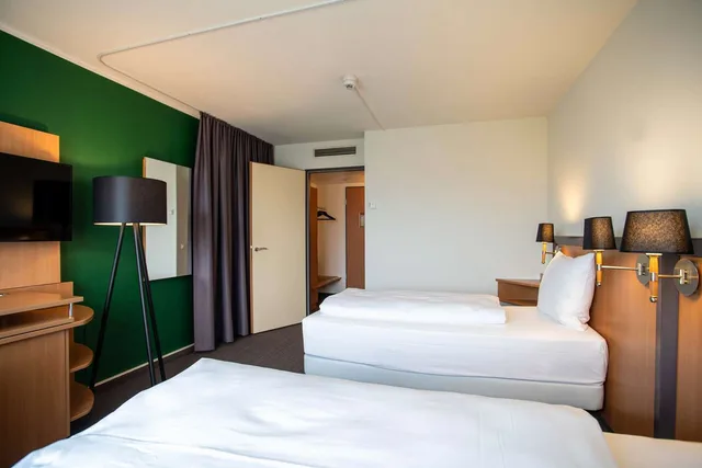 Business, Convertible Double Bed، Best Western Conference Airporthotel Frankfurt-Moerfelden 5/10
