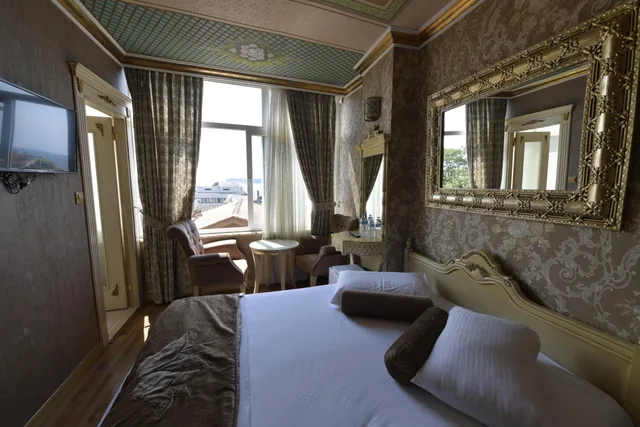 غرفة بسرير مزدوج أو سريرين منفصلين بإطلالة على البحر، Kaftan Hotel 10/10