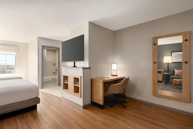 غرفة بسريرين كوين في طابق مرتفع، Hyatt Place Santa Fe 3/6