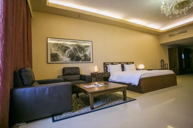 Superior, Suite, King Bed, Lagoon View، Lagos Oriental Hotel 6/10