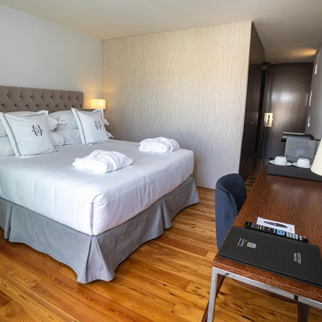 Classic, Double or Twin Bed, Terrace, Modern Building، Solar do Requeijo by Luna Hotels & Resorts 3/4