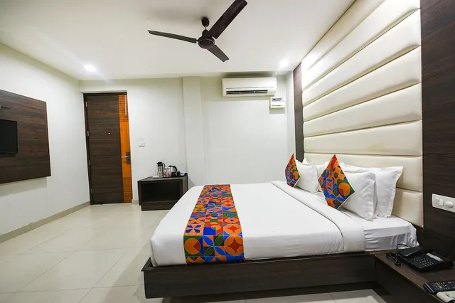 OYO Rooms Railway Station Exit Gate, Amritsar 26/60