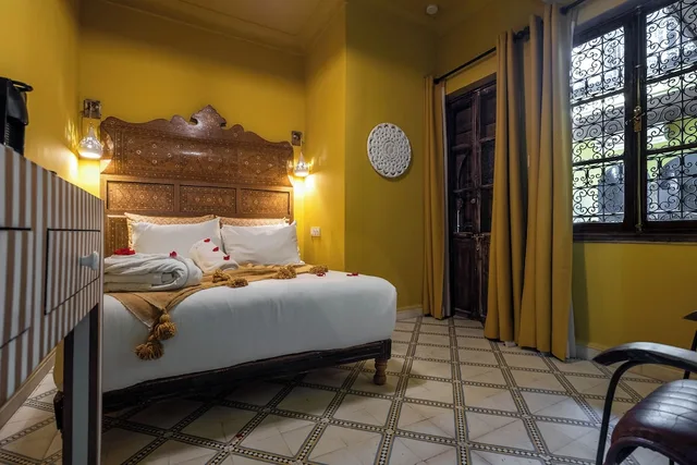 غرفة قياسية بسرير كوين، Riad Dar Khmissa 2/10