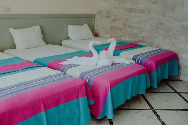 غرفة ثلاثية، Hotel Ambassador Merida 2/10