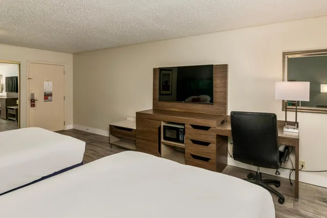 غرفة سوبيريور بسريرين كوين، Red Lion Hotel Pocatello 3/4