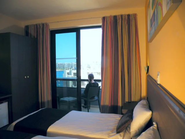 غرفة بسرير مزدوج أو سريرين منفصلين بإطلالة على البحر، Dean Hamlet Hotel 10/10