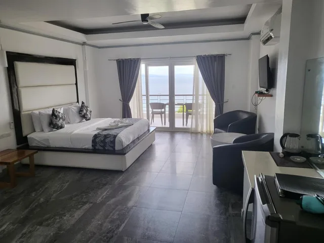 بنتهاوس، Manarra Seaview Resort 1/1