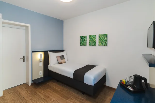 غرفة قياسية مفردة، Bristol Hotel Zurich 6/17