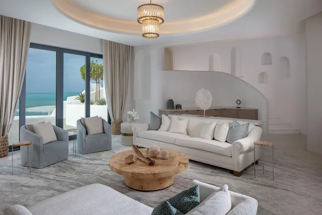 جناح دوبلكس ملكي بسرير كينج، Anantara Retreat Santorini Abu Dhabi - Adults Only 3/3