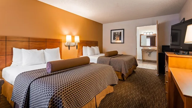 غرفة قياسية بسريرين كوين لذوي الإعاقة، Best Western Inn Of Pinetop 2/5