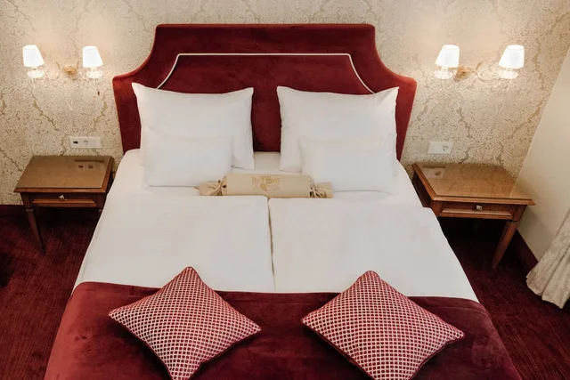 Classic, Double Bed, Stefanie 5/10