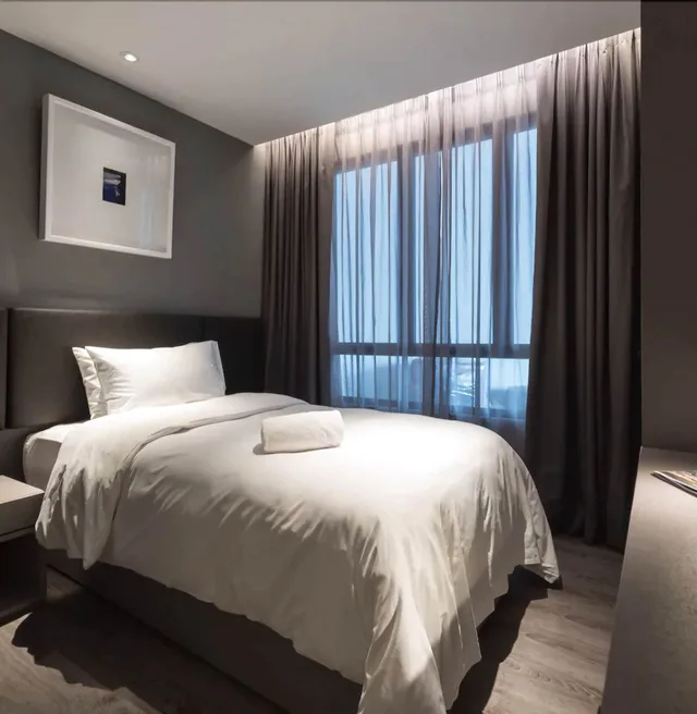 Thinker Two - Type 2 (02 Queen Sized Beds)، Komune Living 3/4