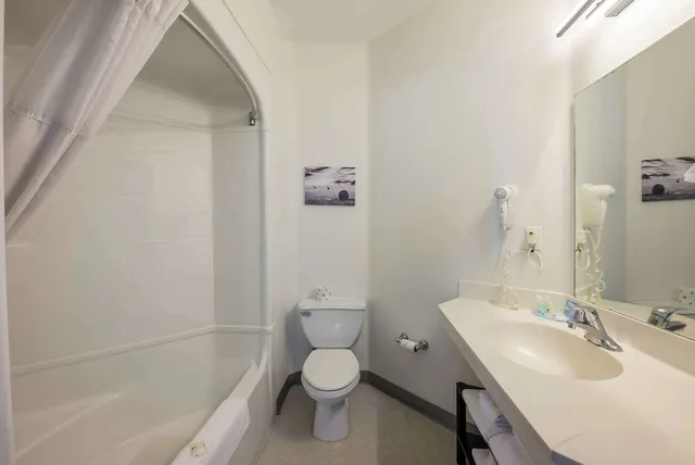 Standard, 2 Double Beds, Quality Inn Yuba City/Marysville, CA 7/7