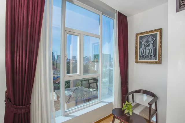 غرفة ديلوكس ثلاثية بسرير كوين وسرير فردي، KING GRAND BOUTIQUE HOTEL 9/9