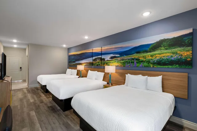 غرفة بسريرين كوين، Days Inn & Suites By Wyndham Downtown/University Of Houston 2/2